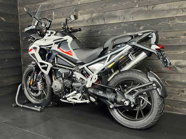 triumph - tiger-1200-gt