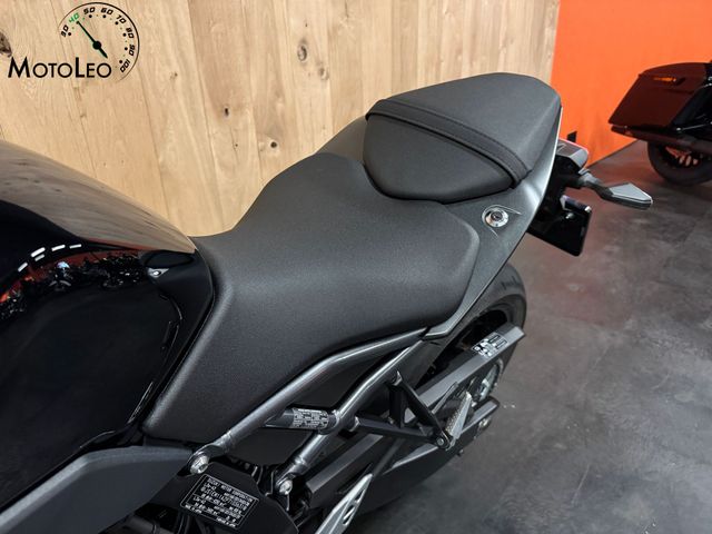 suzuki - gsx-8s