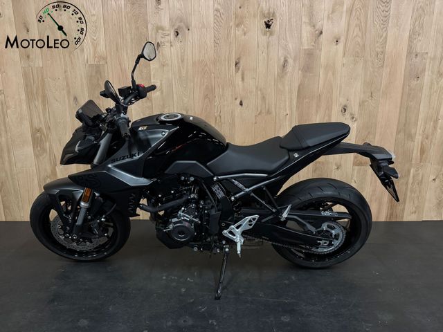 suzuki - gsx-8s