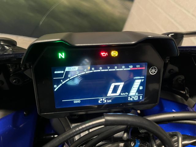yamaha - r7