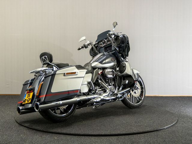 harley-davidson - street-glide-flhxi