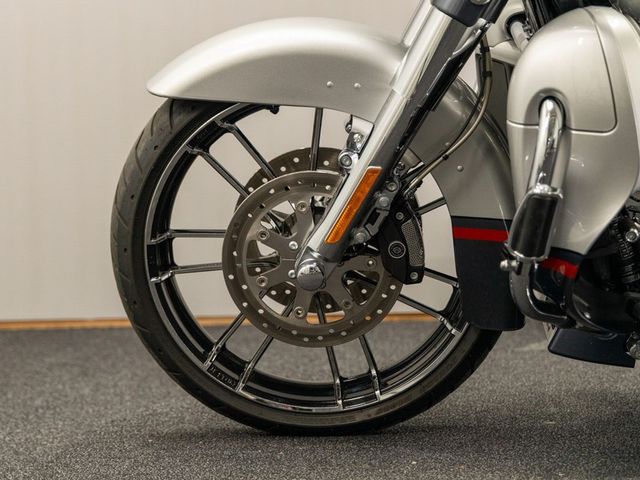 harley-davidson - street-glide-flhxi