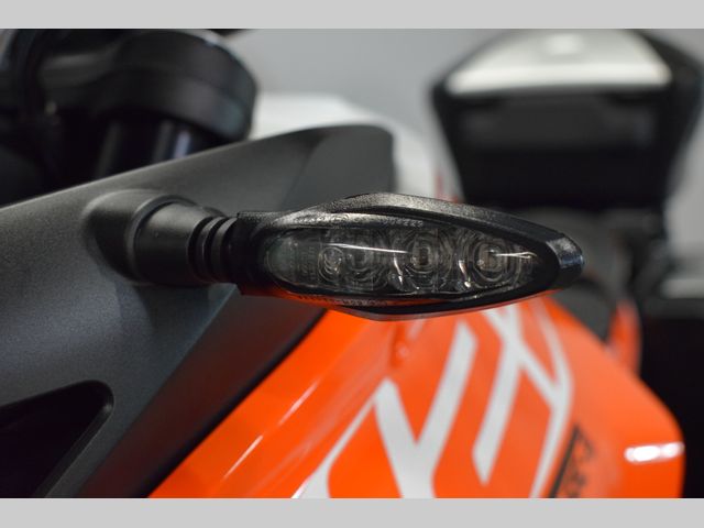 ktm - 1290-super-adventure-s