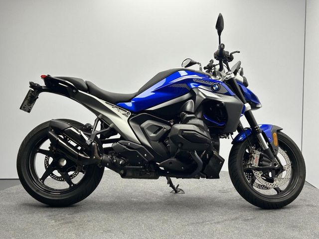 bmw - r-1300-r