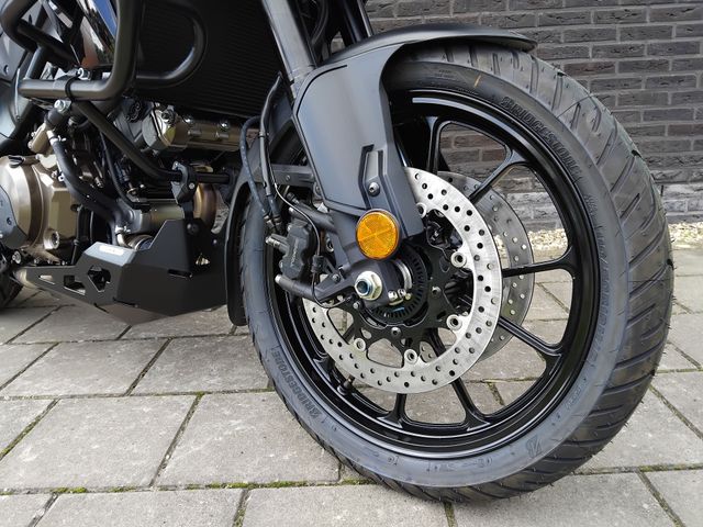 suzuki - v-strom-1050