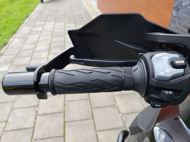suzuki - v-strom-1050