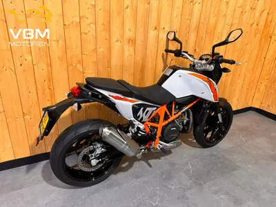 KTM 690 DUKE ABS – foto 3