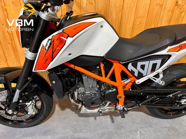 ktm - 690-duke-abs