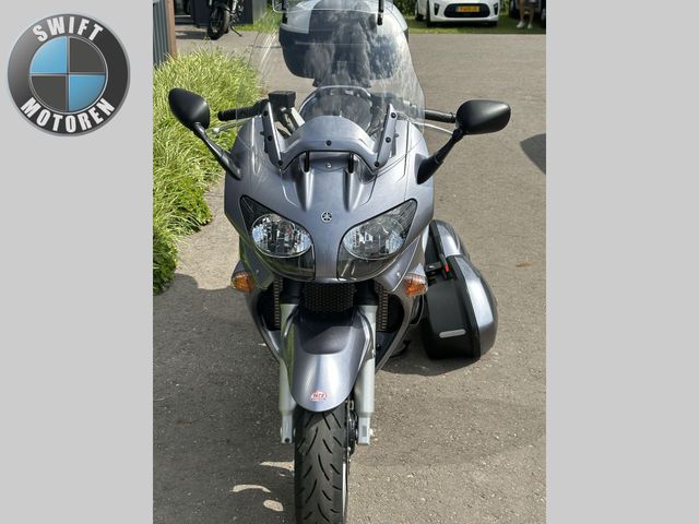 yamaha - fjr-1300