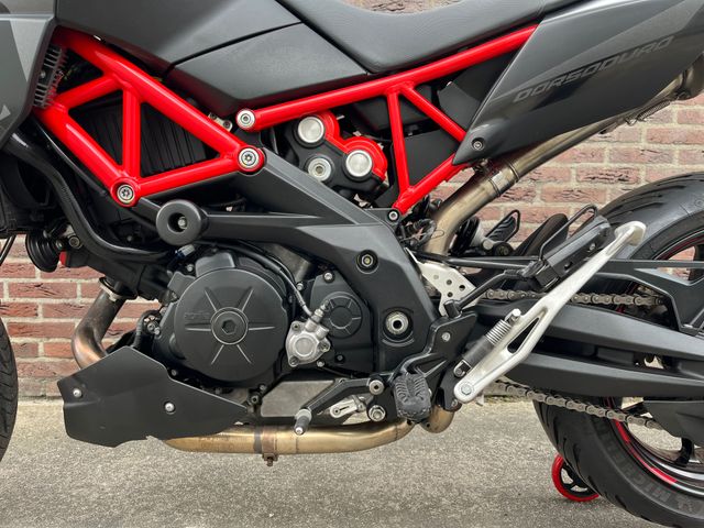 aprilia - dorsoduro-900