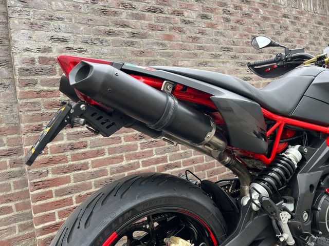 aprilia - dorsoduro-900