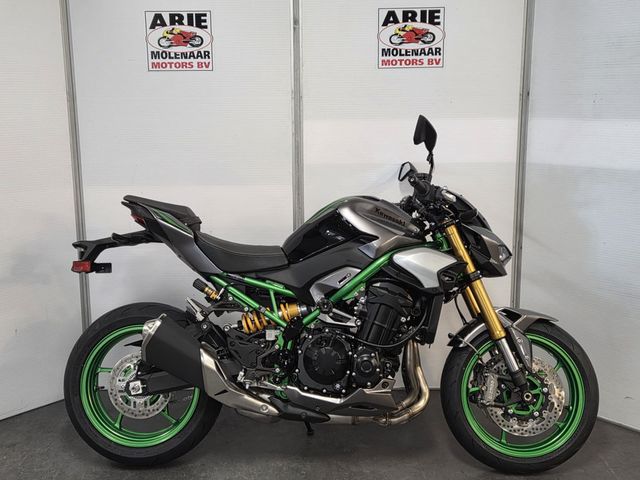 kawasaki - z900