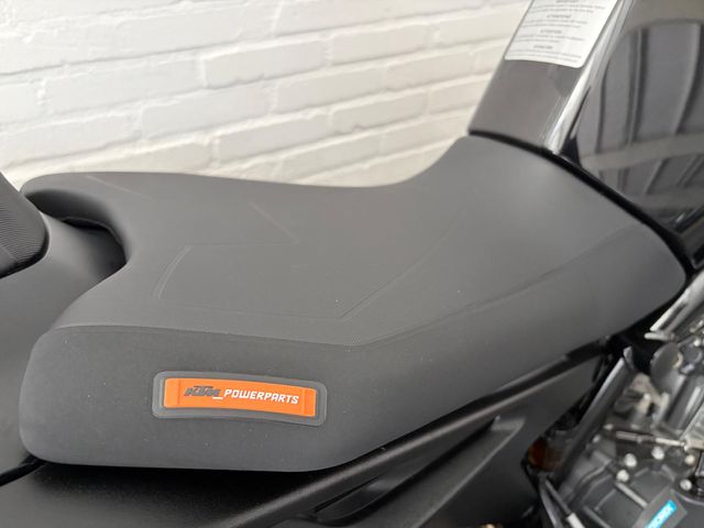 ktm - 890-duke