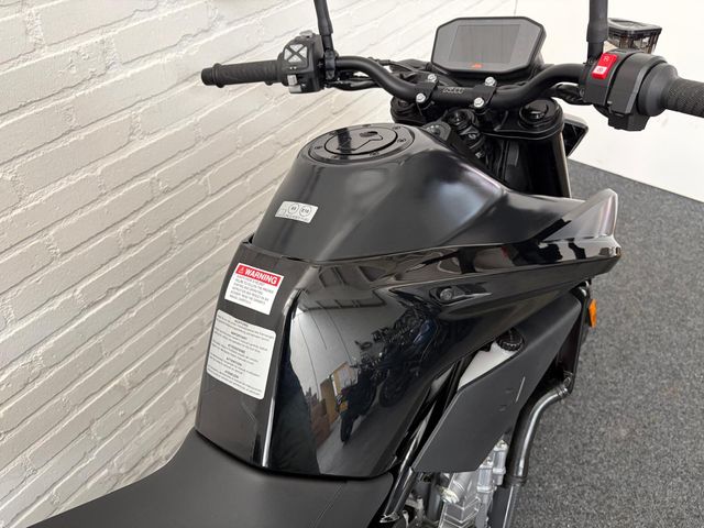 ktm - 890-duke