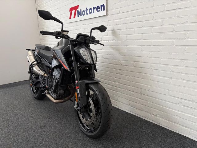 ktm - 890-duke