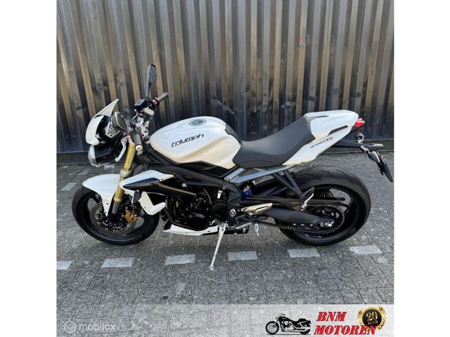 triumph - street-triple