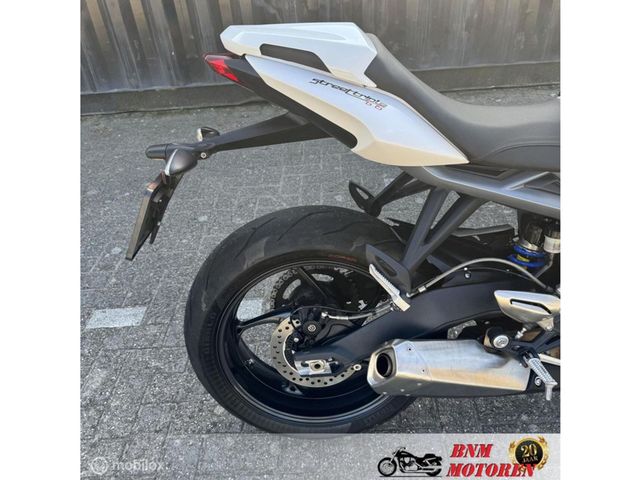 triumph - street-triple