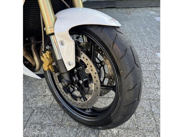 triumph - street-triple