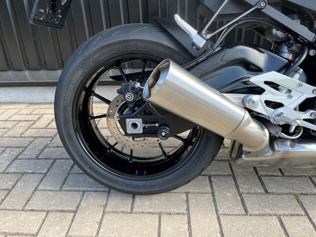 bmw - s-1000-r