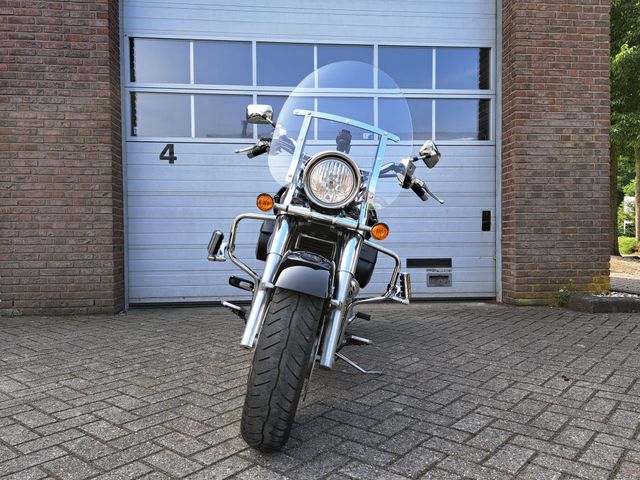 suzuki - intruder-c-1500
