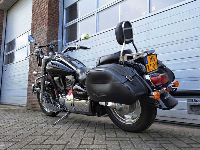 suzuki - intruder-c-1500