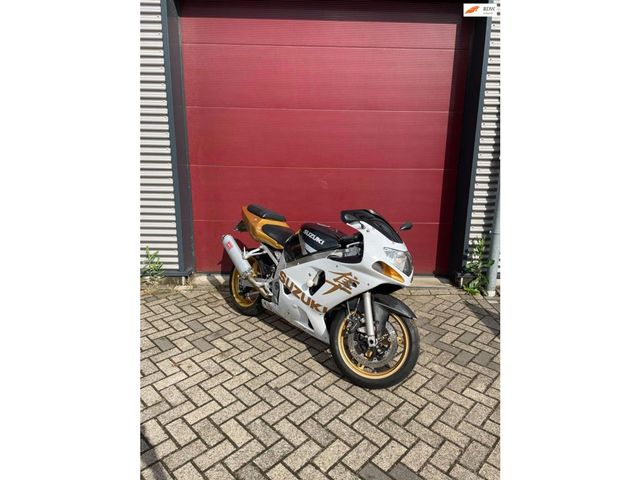 suzuki - gsx-r-600-w