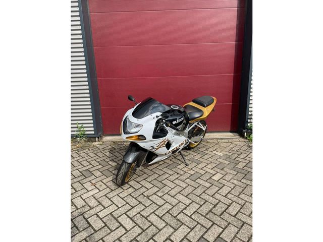 suzuki - gsx-r-600-w