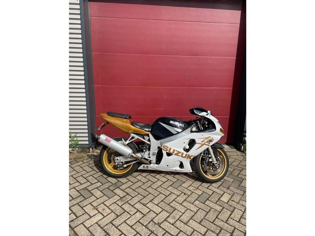 suzuki - gsx-r-600-w