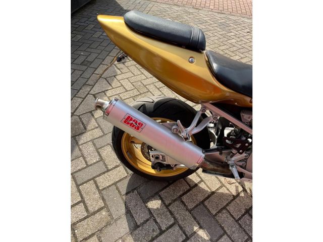 suzuki - gsx-r-600-w