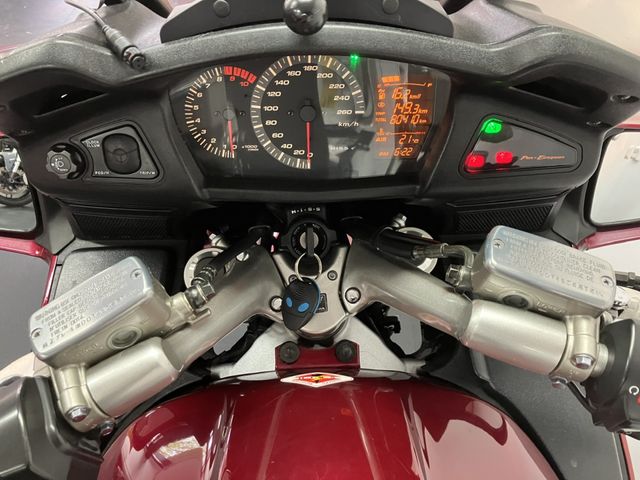 honda - st-1300-pan-european