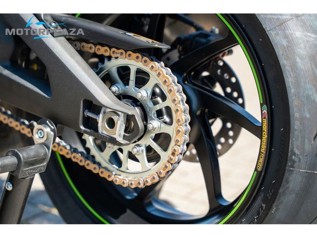 kawasaki - ninja-zx-10rr