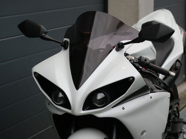 yamaha - yzf-r1