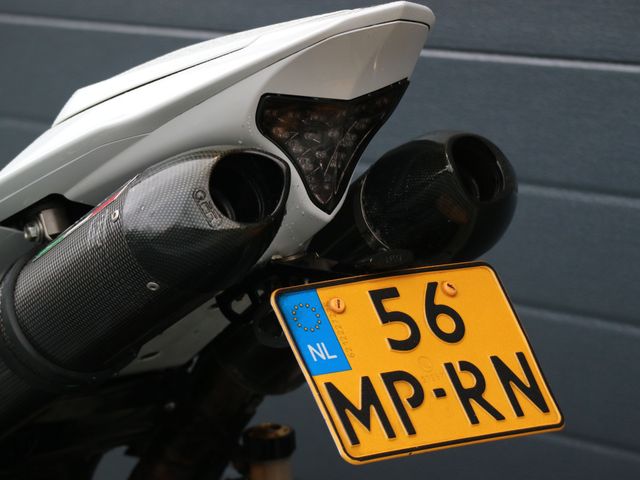 yamaha - yzf-r1
