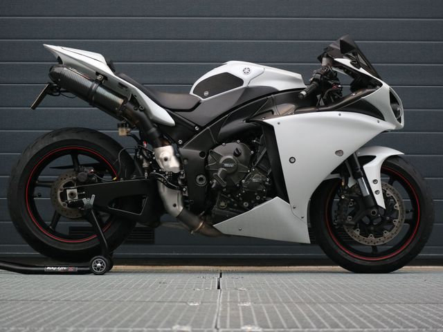 yamaha - yzf-r1