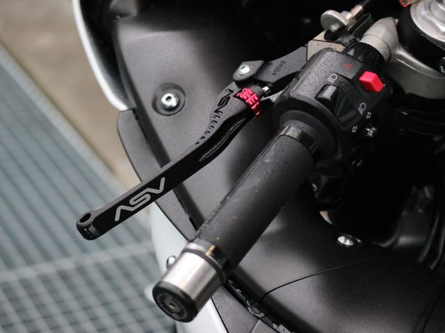 yamaha - yzf-r1
