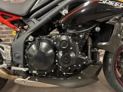 Triumph Speed Triple R 2014 occasion – foto 6 van 16