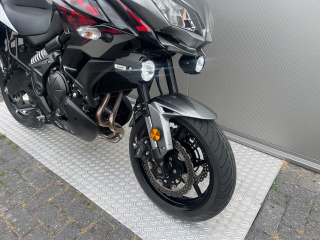 kawasaki - versys-650-grand-tourer