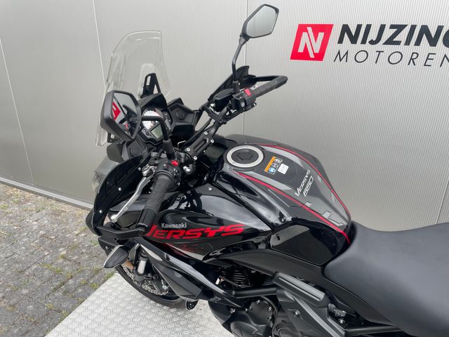 kawasaki - versys-650-grand-tourer