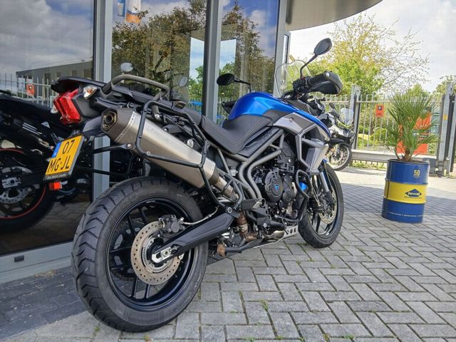 triumph - tiger-800-xrx