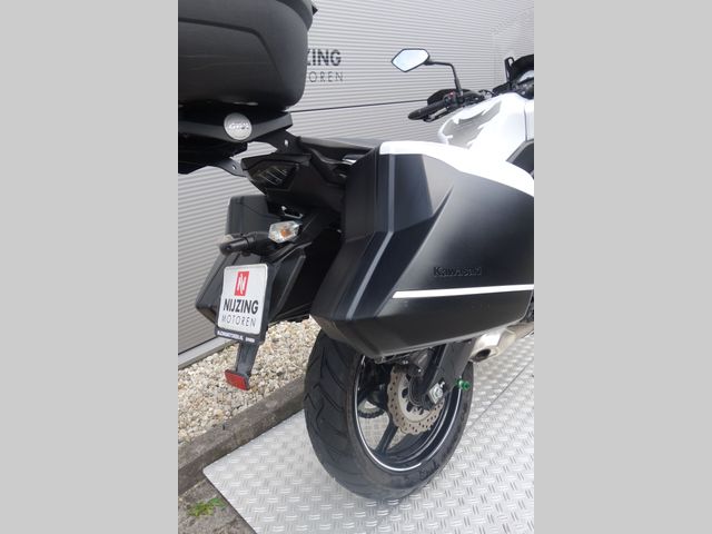 kawasaki - versys-650-grand-tourer