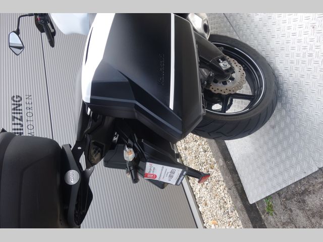 kawasaki - versys-650-grand-tourer
