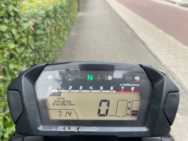 honda - nc-700-x-dct