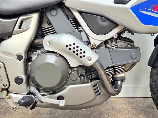 cagiva - gran-canyon-900