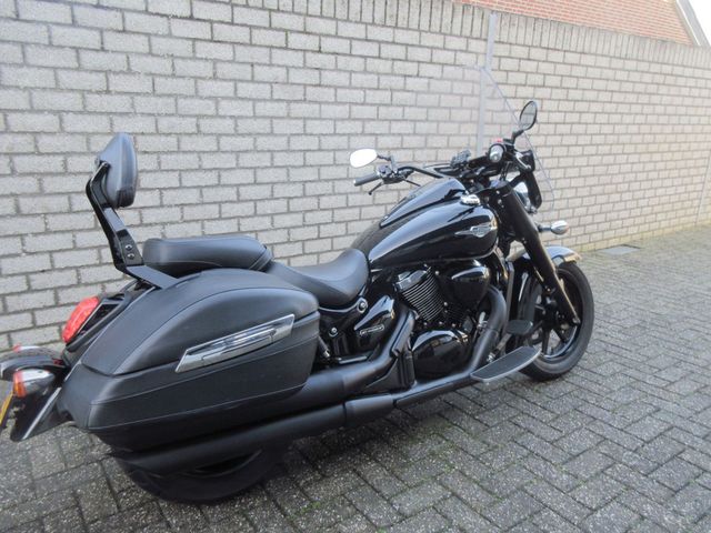 suzuki - vl-1500-lc-intruder