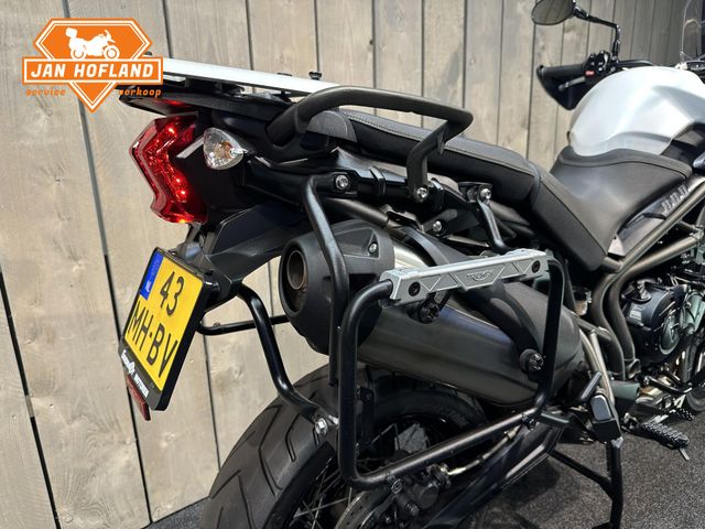 triumph - tiger-800-xcx