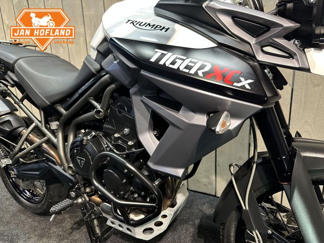 triumph - tiger-800-xcx