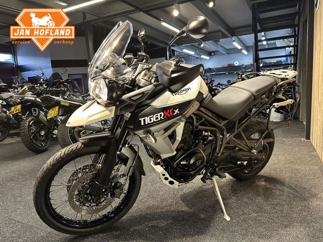 triumph - tiger-800-xcx