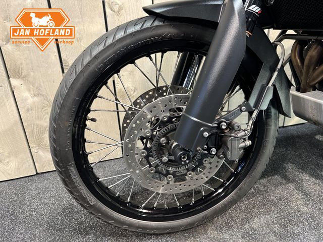 triumph - tiger-800-xcx