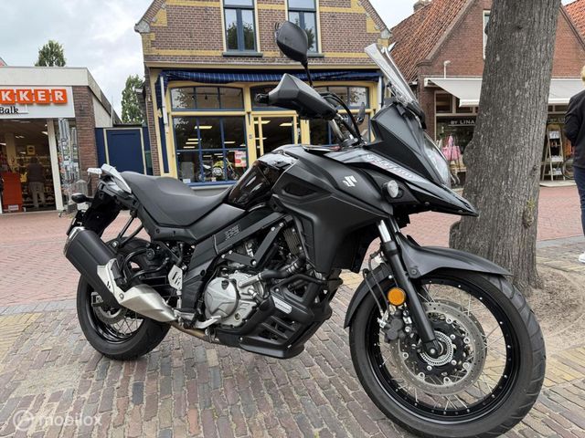 suzuki - v-strom-650-xta