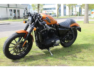 HARLEY-DAVIDSON SPORTSTER IRON XL 883 N – foto 4